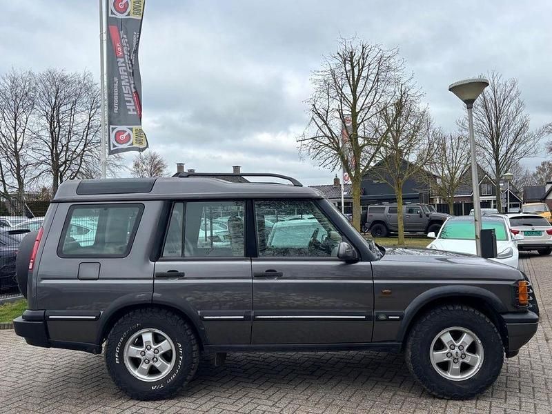 Gebraucht Land Rover Discovery 2 139 PS (102 kW) 2002 Grau SUV