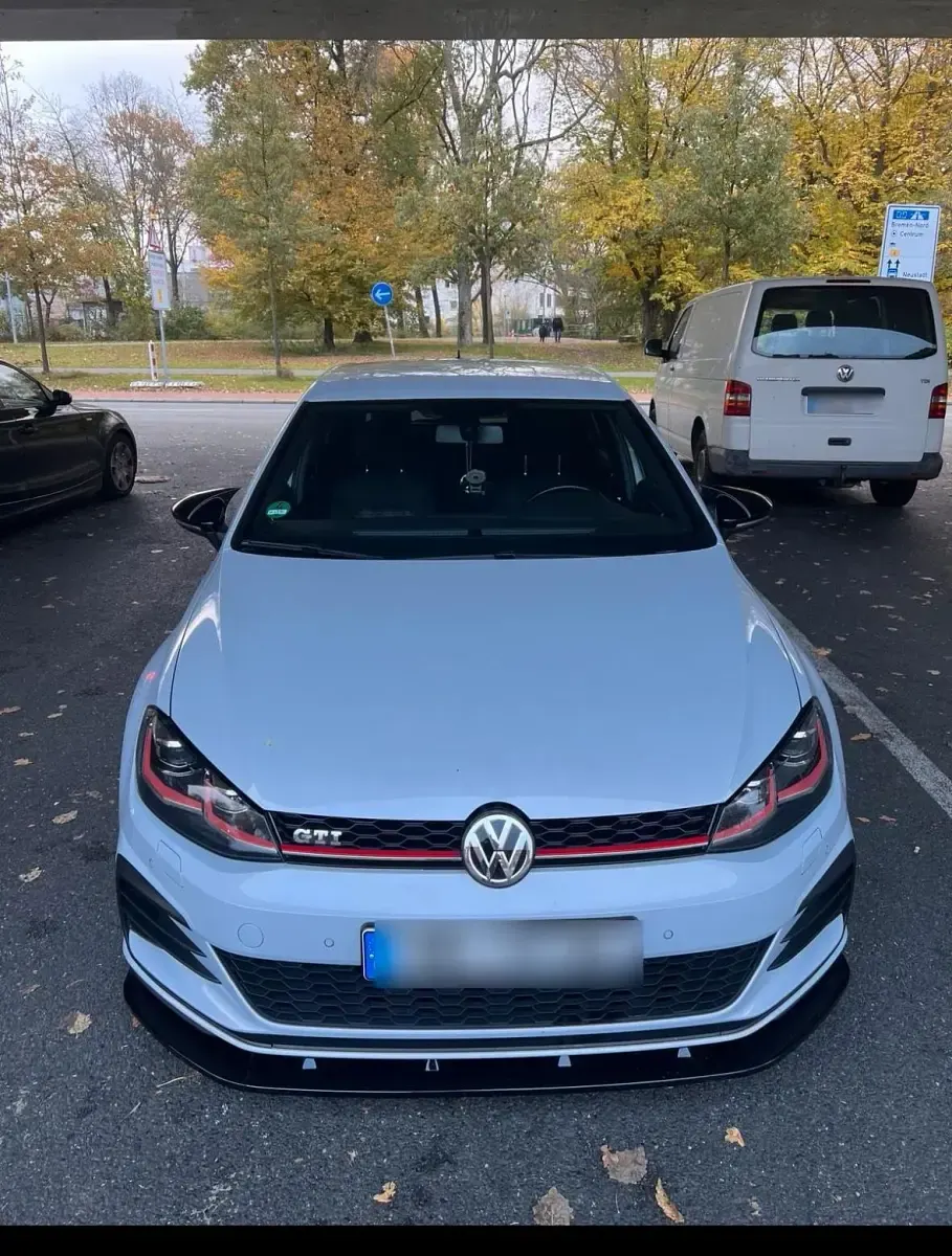 Gebraucht VW Golf VII GTI 310 PS (228 kW) 2017 Kleinwagen