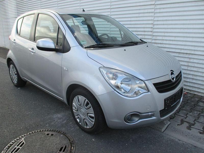 Gebraucht Opel Agila Edition 65 PS (47 kW) 2008 Silber Kleinwagen