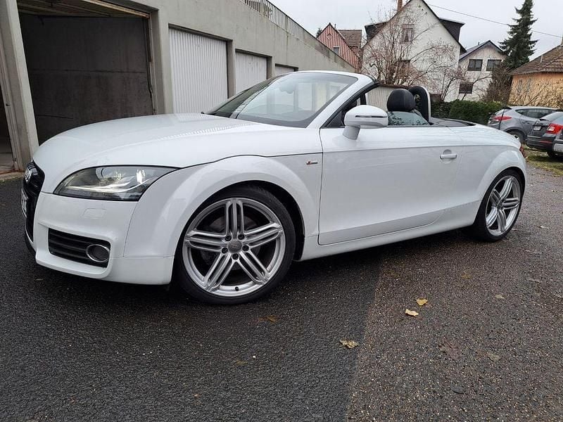 Weiß Gebraucht 2014 Audi TT Roadster S-Line Cabrio | 17.800 € (Superpreis) - Bild 1/4