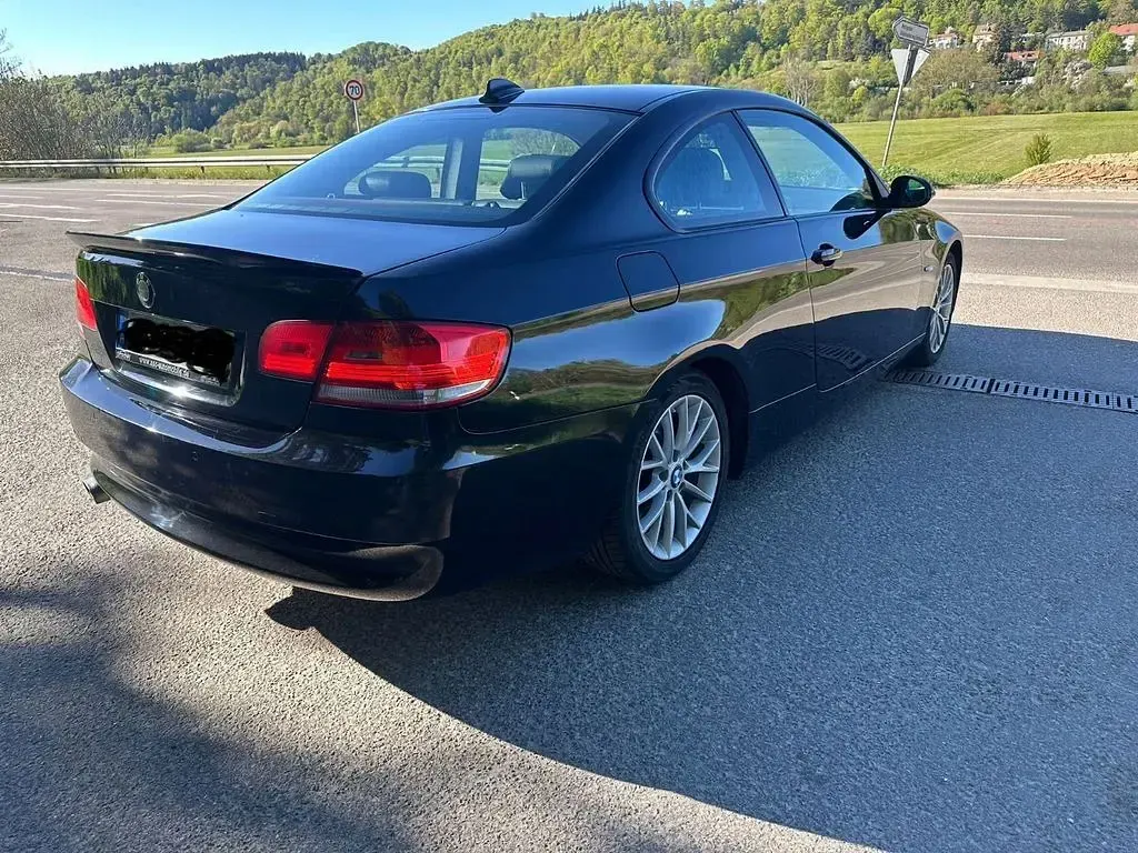 Gebraucht BMW 320 Performance 177 PS (130 kW) 2008 Schwarz Coupé
