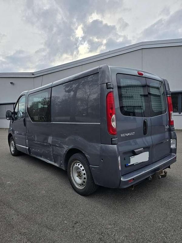 Gebraucht Renault Trafic 114 PS (83 kW) 2010 Van / Kleinbus