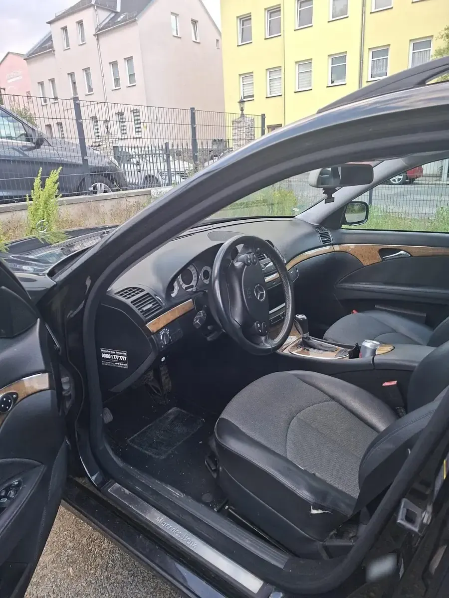 Gebraucht Mercedes E280 190 PS (139 kW) 2008 Schwarz Kombi