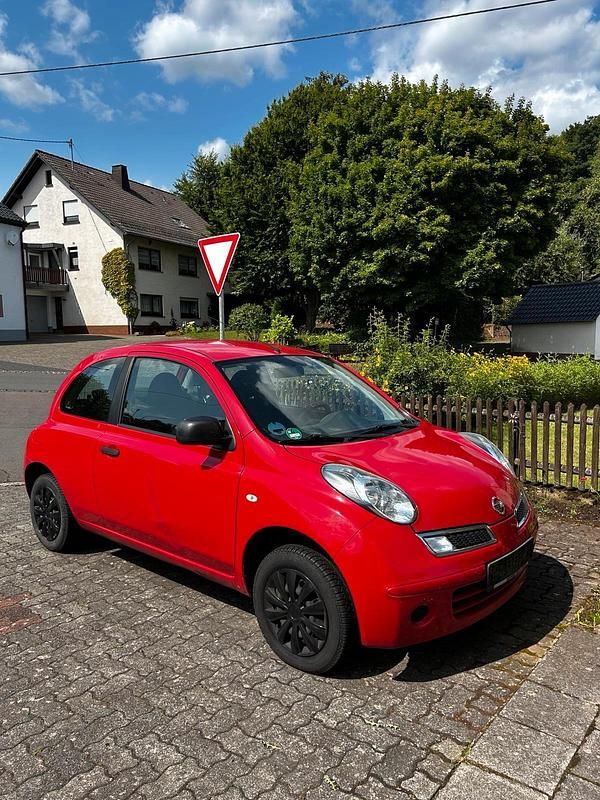 Rot Gebraucht 2009 Nissan Micra Kleinwagen | 500 € (Superpreis) - Bild 1/4