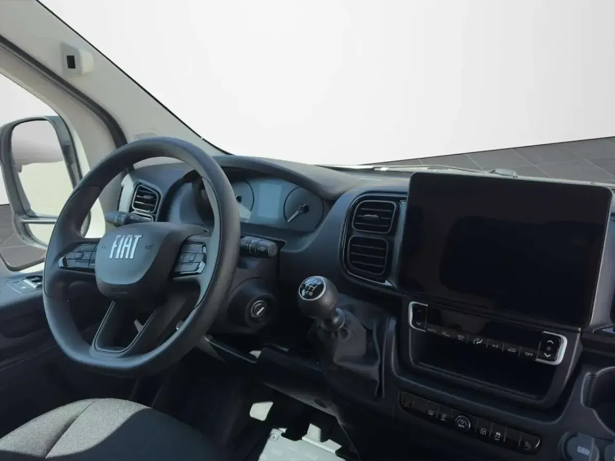 Neu Fiat Ducato 33 140 PS (102 kW) 2026 Colore esterno weiß pastell Van