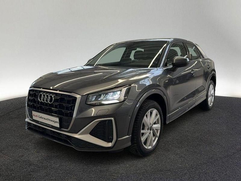 Gebraucht Audi Q2 S-Line 150 PS (110 kW) 2025 Daytonagrau perleffekt SUV