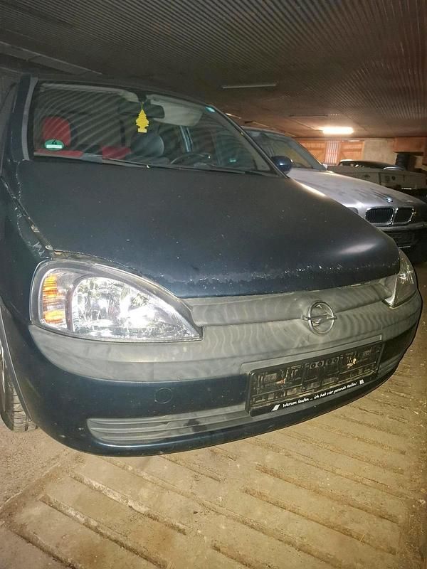 Blau Gebraucht 2002 Opel Corsa Kleinwagen | 450 € (Superpreis) - Bild 1/4