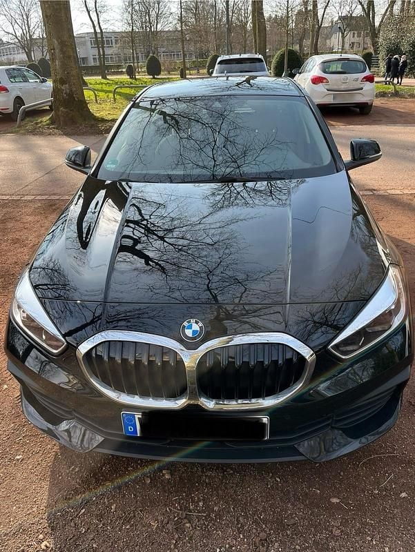 Gebraucht BMW 116 109 PS (80 kW) 2023 Schwarz Kleinwagen