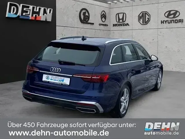 Gebraucht Audi A4 S-Line 204 PS (150 kW) 2021 Navarrablau metallic (metallic) Kombi