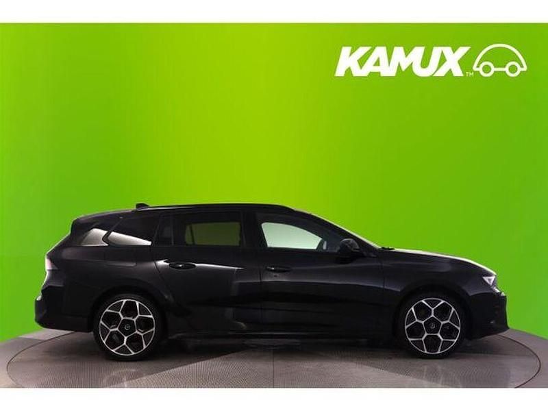 Gebraucht Opel Astra Ultimate 131 PS (96 kW) 2024 Black pearl paint/pearlescent metallic ext trim type Kombi