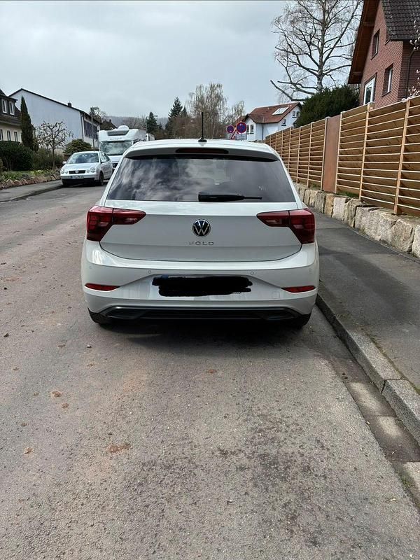 Gebraucht VW Polo Move 95 PS (69 kW) 2024 Grau Kleinwagen