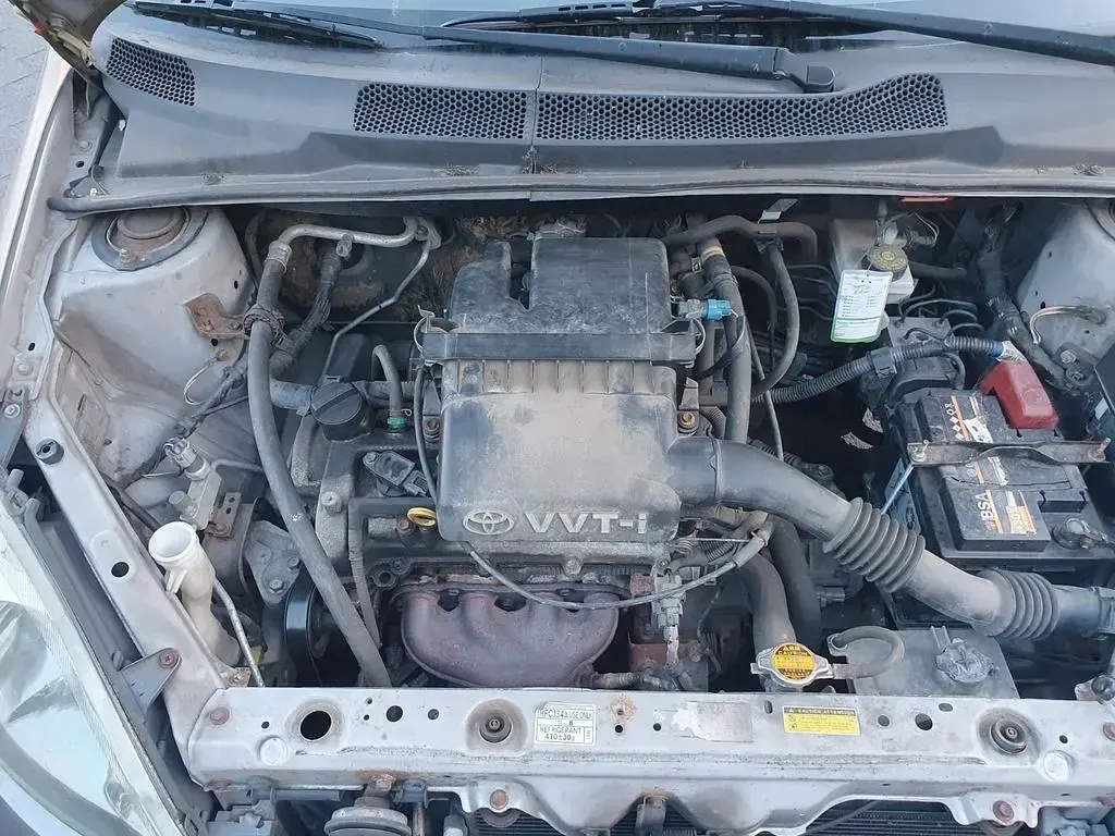 Gebraucht Toyota Yaris 65 PS (47 kW) 2005 Beige Limousine