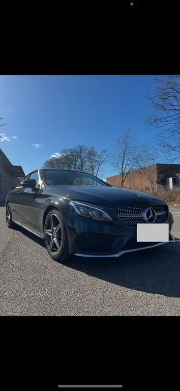 Schwarz Gebraucht 2018 Mercedes C220 AMG Cabrio | 34.900 € (Fairer Preis) - Bild 1/4