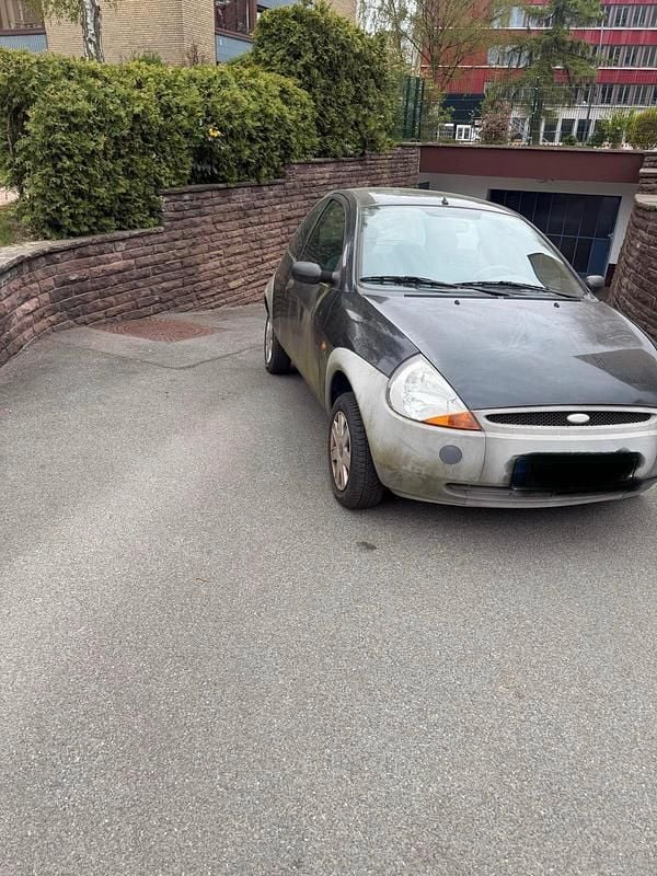 Second-hand Ford Ka 60 CP (44 kW) 2007 Negru Hatchback