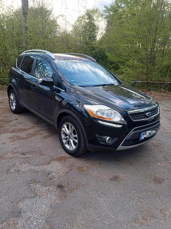 Gebraucht Ford Kuga 163 PS (119 kW) 2011 Schwarz SUV