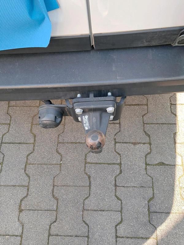 Gebraucht VW Crafter 102 PS (75 kW) 2023 Weiß Van