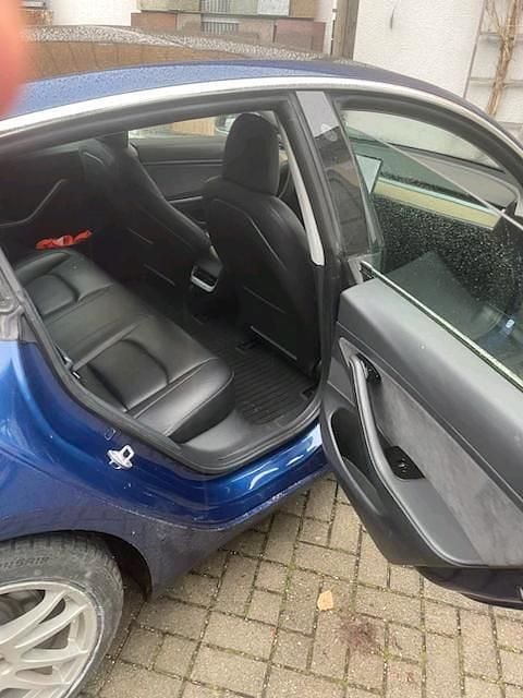 Gebraucht Tesla Model 3 Standard Range 224 kW (305 PS) 2020 Blau Limousine