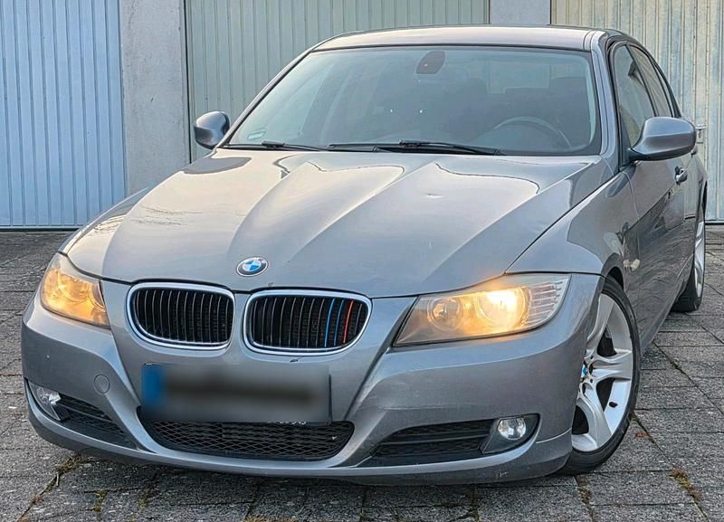 Gebraucht BMW 320 177 PS (130 kW) 2010 Limousine