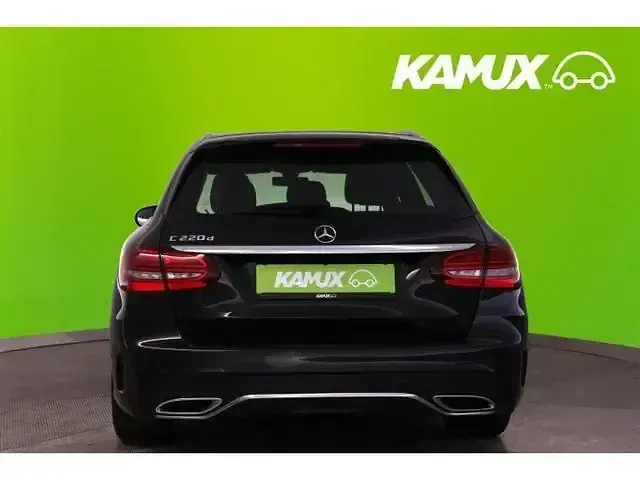 Gebraucht Mercedes C220 AMG line 194 PS (142 kW) 2019 Schwarz Limousine