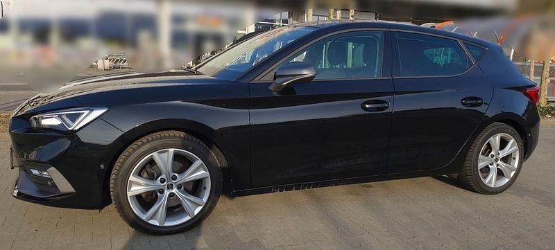 Gebraucht Seat Leon FR 150 PS (110 kW) 2021 Schwarz Limousine