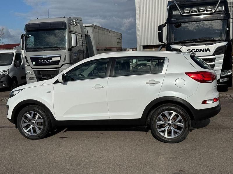 Gebraucht Kia Sportage 135 PS (99 kW) 2015 Weiß SUV