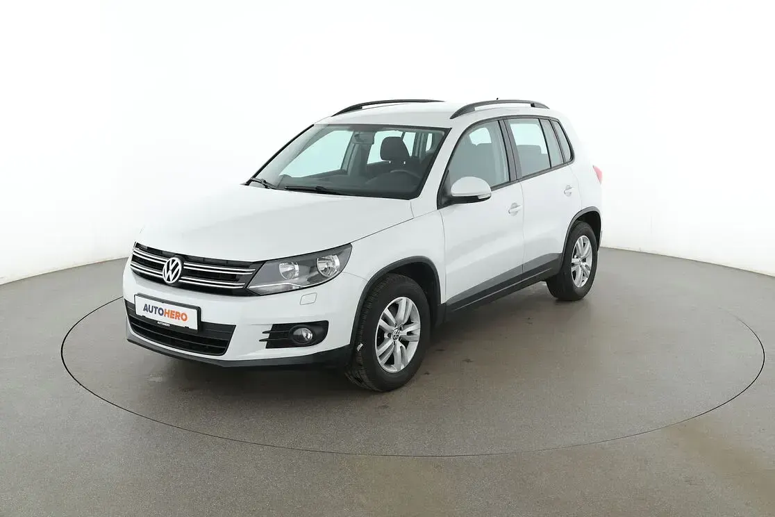 Gebraucht VW Tiguan Trendline 125 PS (91 kW) 2015 SUV