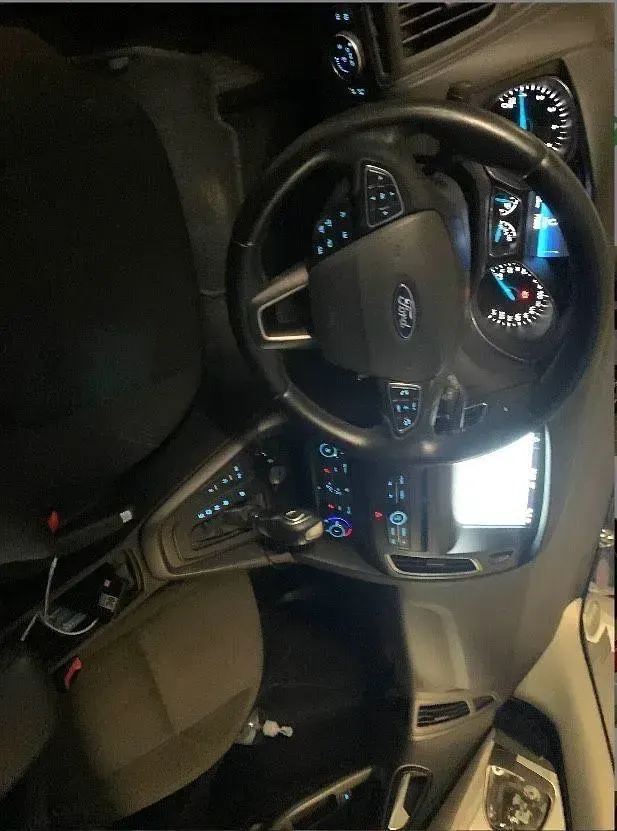 Gebraucht Ford Focus Business Edition 125 PS (91 kW) 2017 Silber Limousine