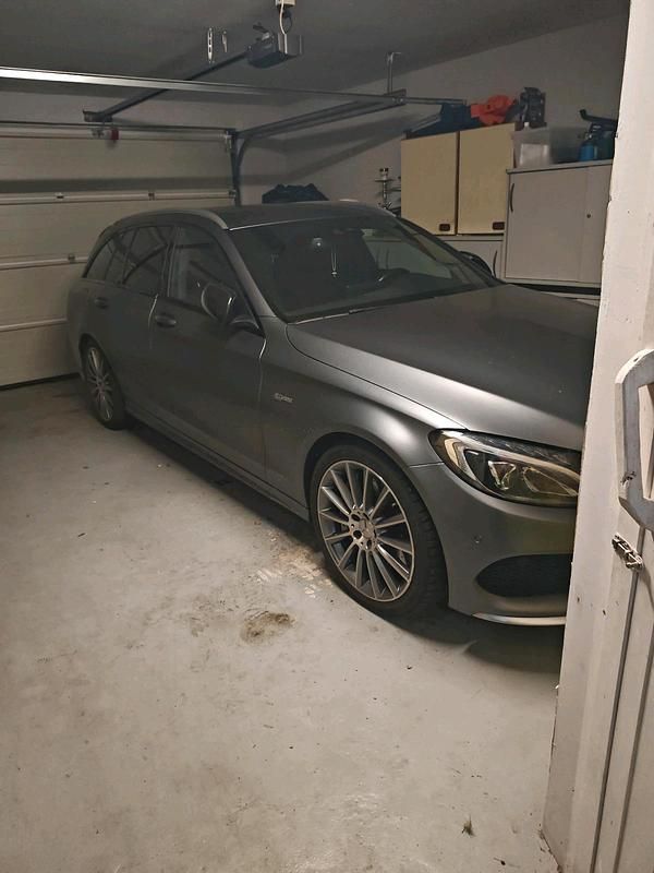 Grau Gebraucht 2017 Mercedes C43 AMG AMG Kombi | 29.000 € (Fairer Preis) - Bild 1/1