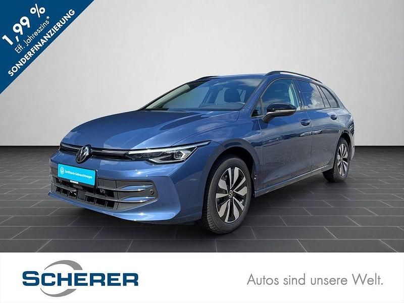 Anemonenblau metallic (metallic) Gebraucht 2024 VW Golf VIII Goal Kombi | 25.470 € (Superpreis) - Bild 1/4