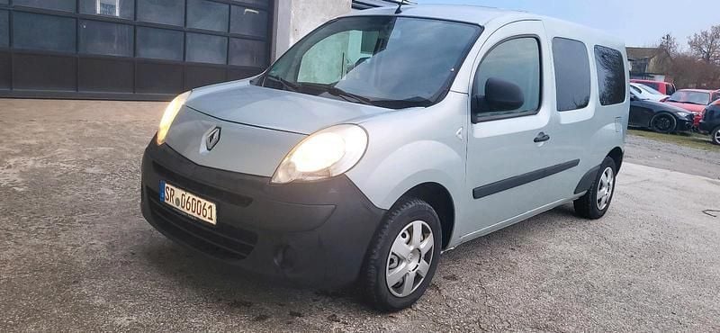 Grau Gebraucht 2013 Renault Kangoo Kleinwagen | 3.600 € (Fairer Preis) - Bild 1/4