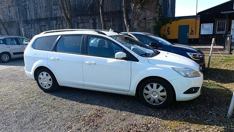 Brugt Ford Focus 128 HK (94 kW) 2009 Hvid Stationcar