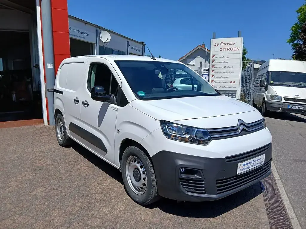 Gebraucht Citroën e-Berlingo 100 kW (136 PS) 2022 Weiß Van / Kleinbus