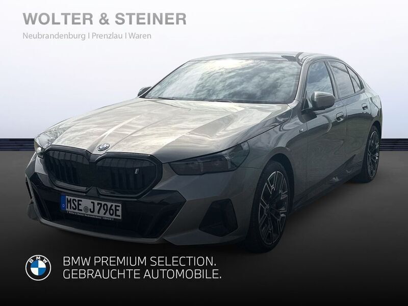 Grau Gebraucht 2023 BMW i5 M Sport Limousine | 68.850 € (Teuer) - Bild 1/4