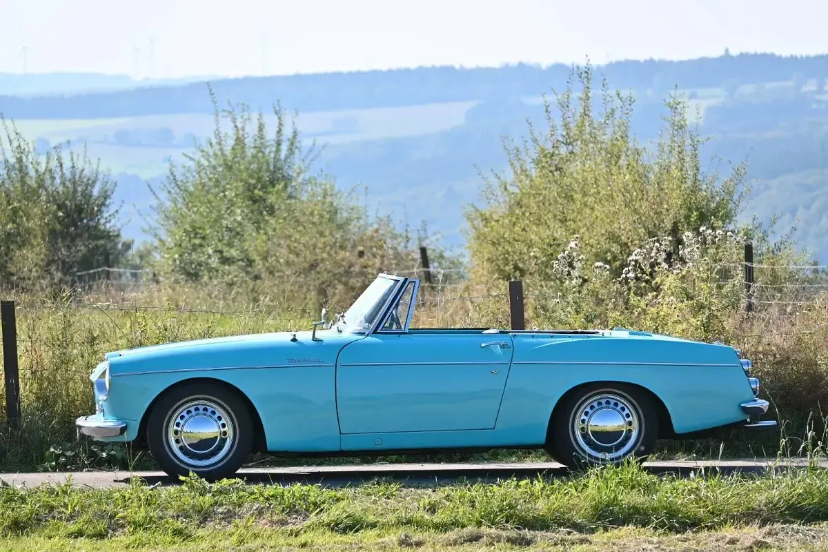 Gebraucht Datsun 1500 85 PS (62 kW) 1964 Blau Cabrio