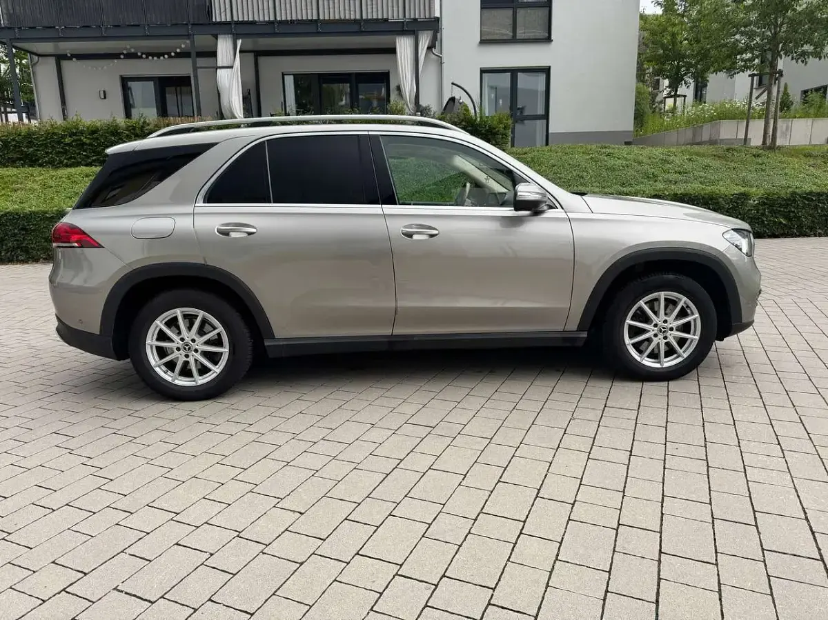 Gebraucht Mercedes GLE350 Exclusive 272 PS (200 kW) 2020 Beige SUV