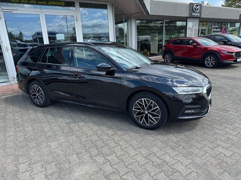 Gebraucht Skoda Octavia Ambition 150 PS (110 kW) 2021 Blackmagic perleffekt Kombi