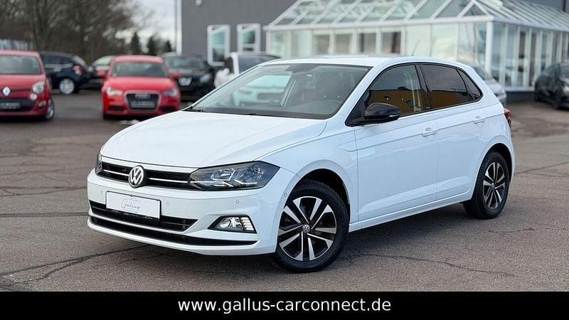 Weiß Gebraucht 2020 VW Polo IQ Drive Limousine | 14.990 € (Guter Preis) - Bild 1/4