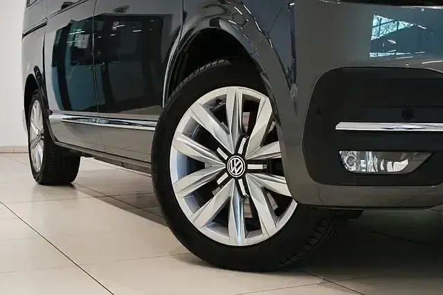 Używany VW Multivan Generation Six 204 KM (150 kW) 2022 Andere Minivan
