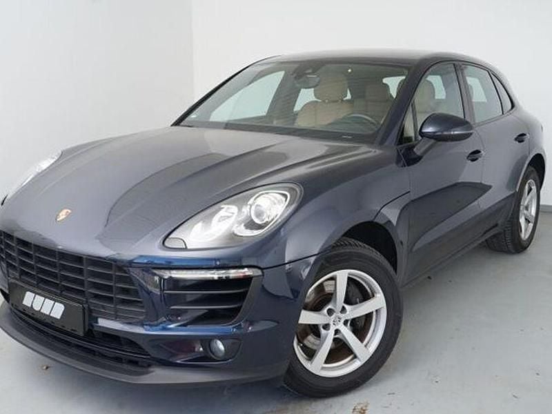 Second-hand Porsche Macan 252 CP (185 kW) 2017 Albastru SUV