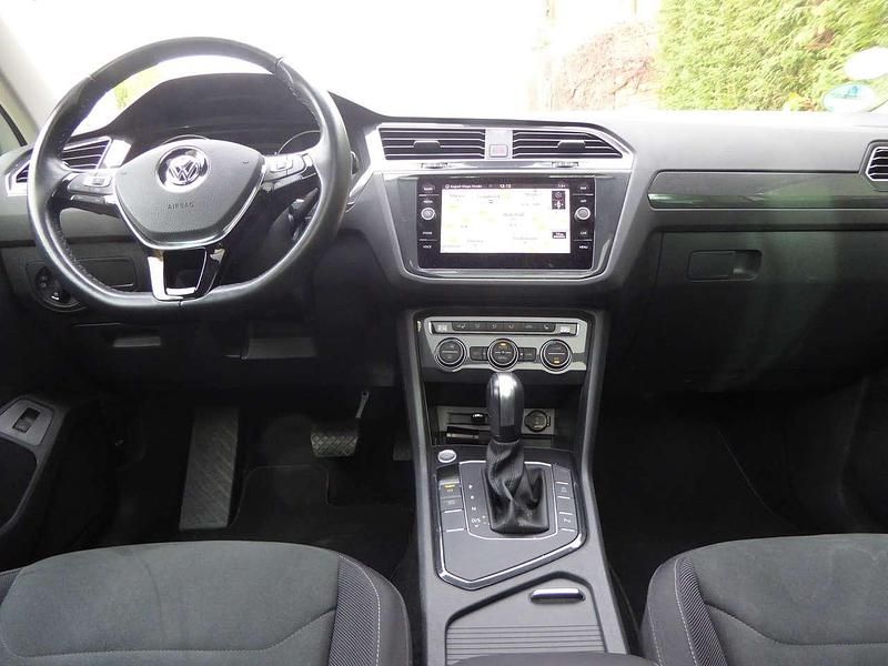 Gebraucht VW Tiguan Highline 150 PS (110 kW) 2020 Weiß SUV