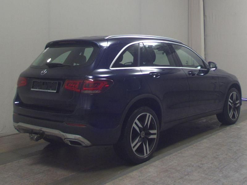 Gebraucht Mercedes GLC300e 306 PS (225 kW) 2020 Blau SUV