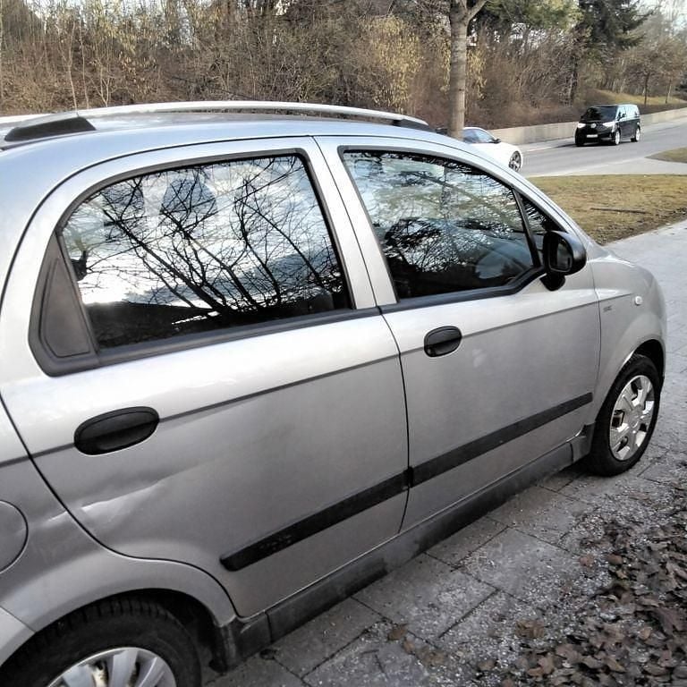 Gebraucht Chevrolet Matiz 52 PS (38 kW) 2009 Silber Kleinwagen