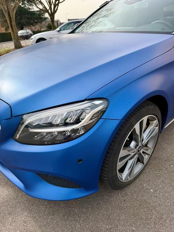 Gebraucht Mercedes C300e 320 PS (235 kW) 2020 Schwarz Limousine