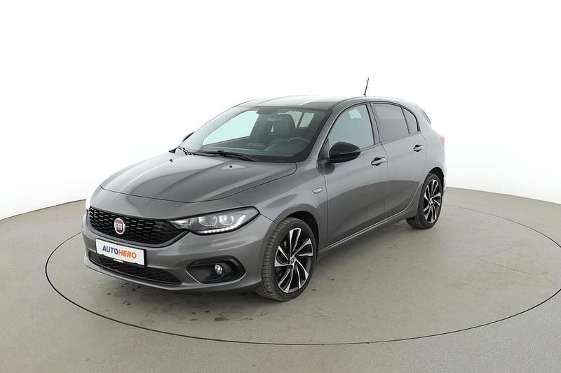 Używany Fiat Tipo S 120 KM (88 kW) 2020 Sedan/Limuzyna