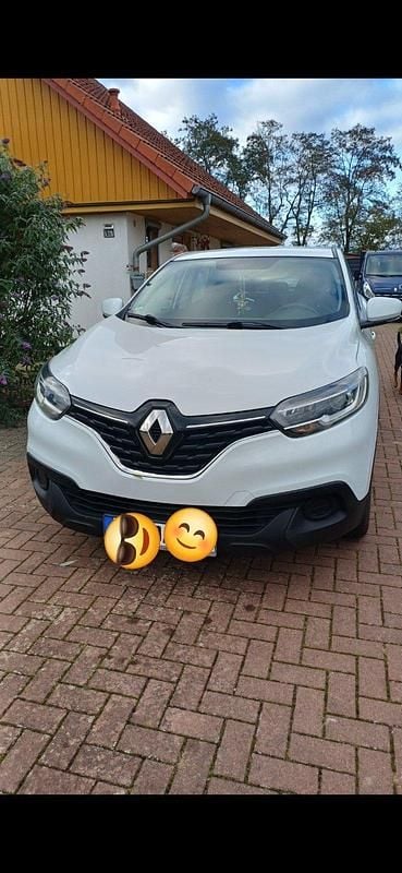 Weiß Gebraucht 2018 Renault Kadjar SUV | 8.000 € (Superpreis) - Bild 1/2