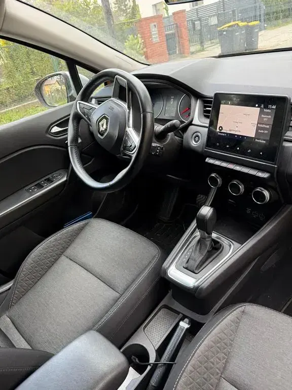 Gebraucht Renault Captur Techno 140 PS (102 kW) 2023 Andere farben SUV