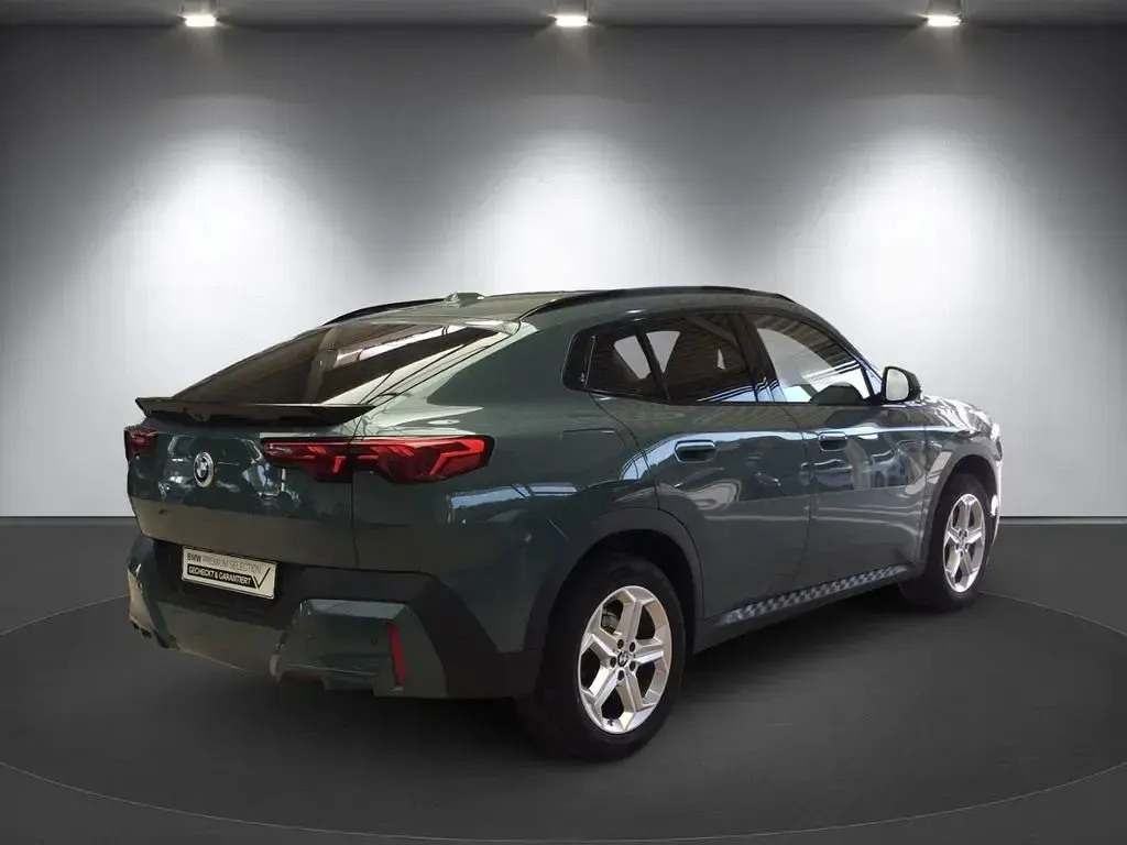 Gebraucht BMW X2 Comfort Edition 156 PS (114 kW) 2024 Gruen SUV