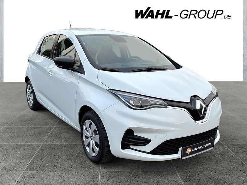 Gebraucht Renault Zoe Life 50 kW (69 PS) 2021 Weiß Kleinwagen