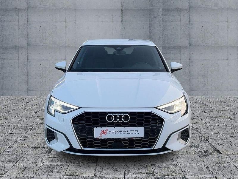 Gebraucht Audi A3 Advanced 150 PS (110 kW) 2024 Ibisweiß Limousine