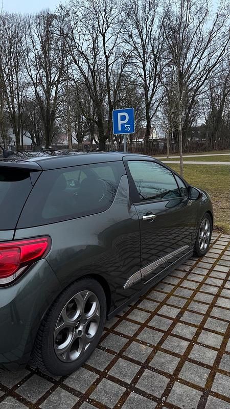 Gebraucht Citroën DS3 165 PS (121 kW) 2012 Grün Kleinwagen